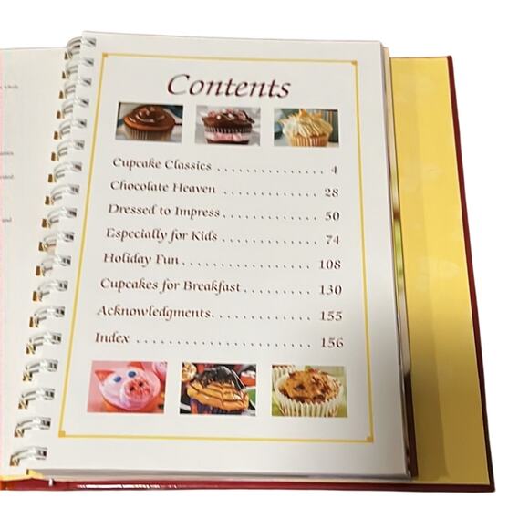 Favorite Brand Name 100 Best Cupcake Recipes Cookbook - Picture 4 of 6